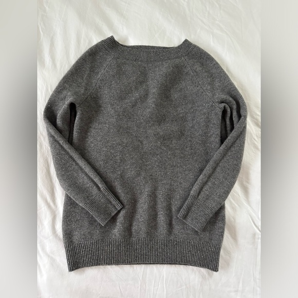 Equipment Wool/Cashmere Blend Sweater - Gray, Size Small - Picture 1 of 3